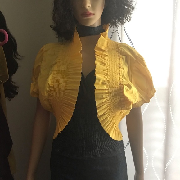 Ruffled Shrug - Picture 2 of 4